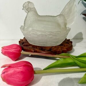 Vintage Frosted Glass Hen on Nest Dish